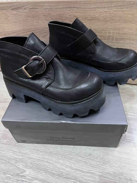 Боти Gianni естествена кожа