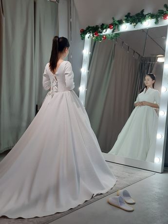 Продам Счатливое свадебное платье