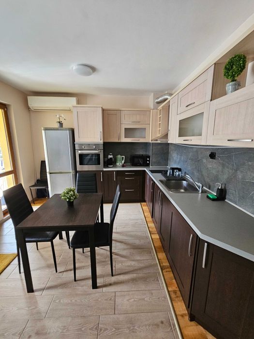Дава се под наем Тристаен апартамент в Варна, Чаталджа - 90 кв.м за 714 € - Снимка #1