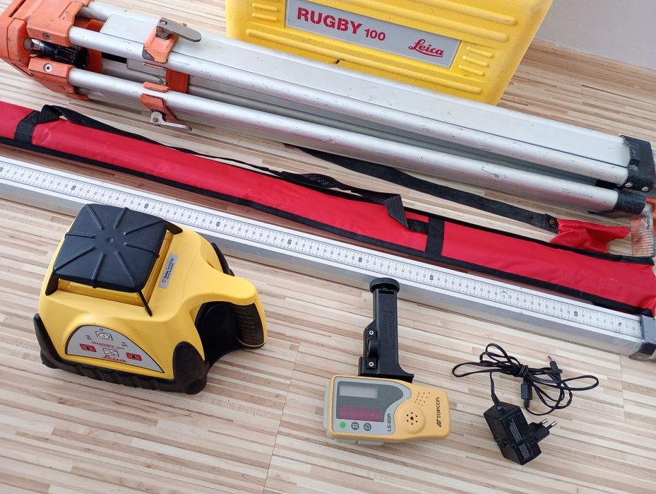 Nivelă laser profesională Leica Rugby