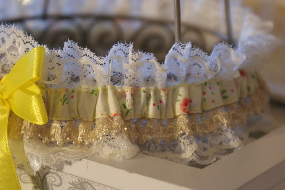 Jartiera mireasa NOUA hand made 100% in Romania Bridal garter