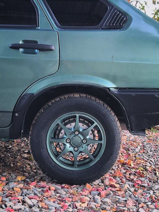 Срочно сотамам Лада 2109 пропан назад.