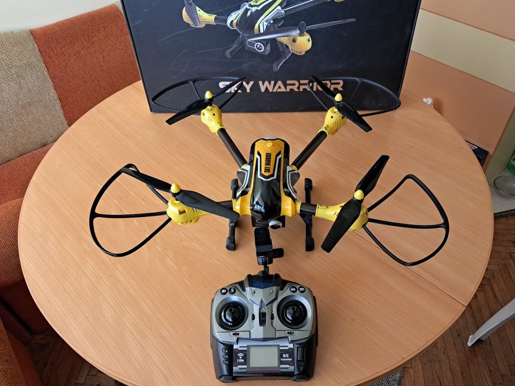 Продавам дрон KaiDeng K70 Sky Warrior