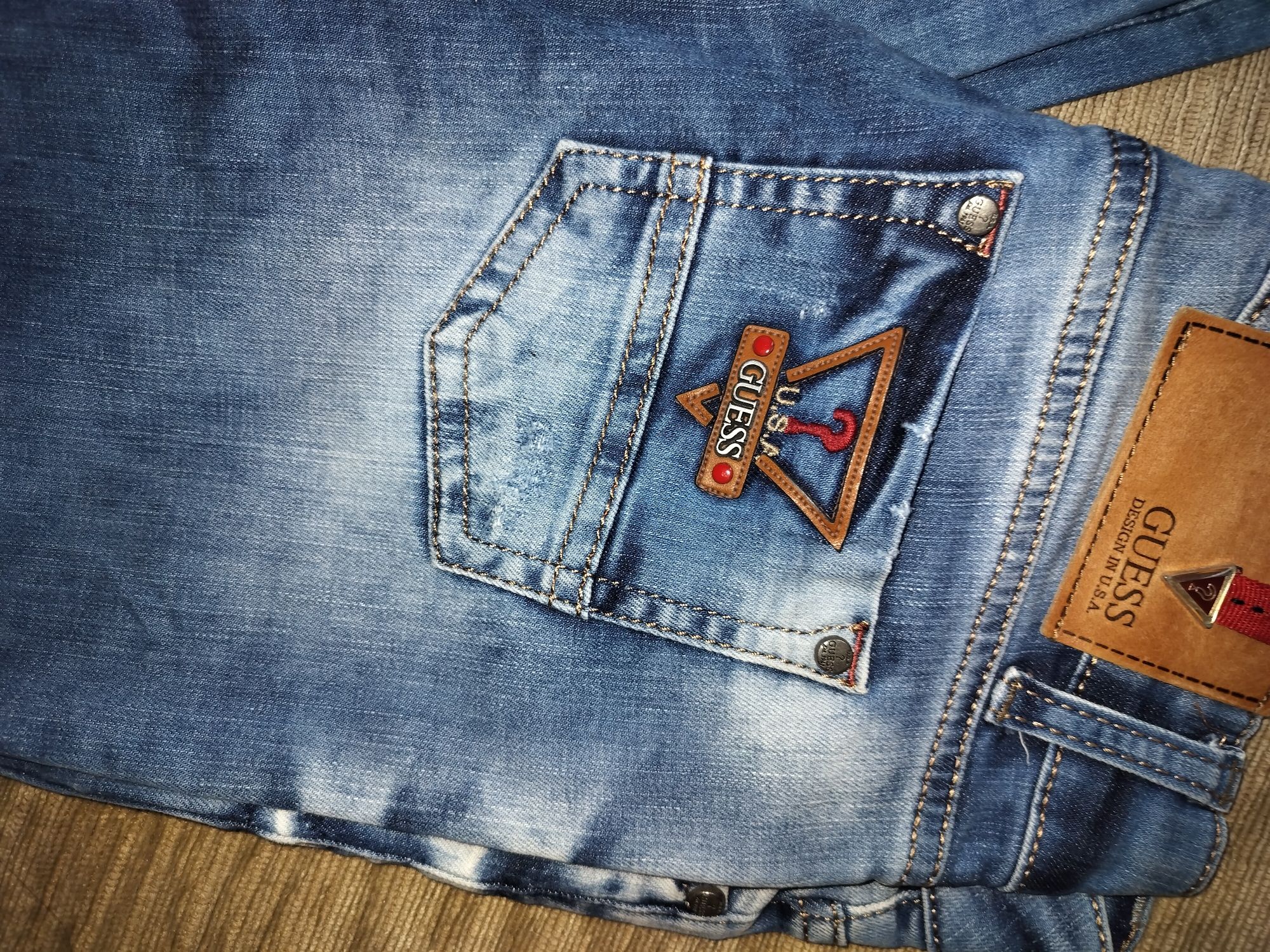 Дънки Guess XS размер