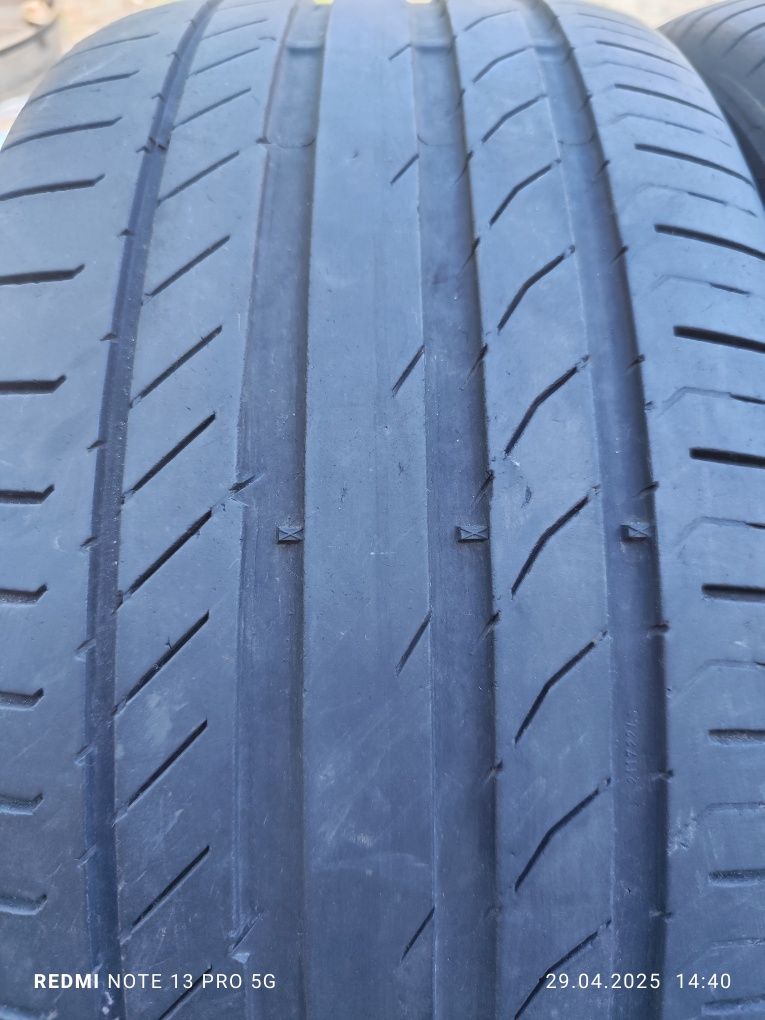 2 anvelope de vara 255-55-18 Continental runflat