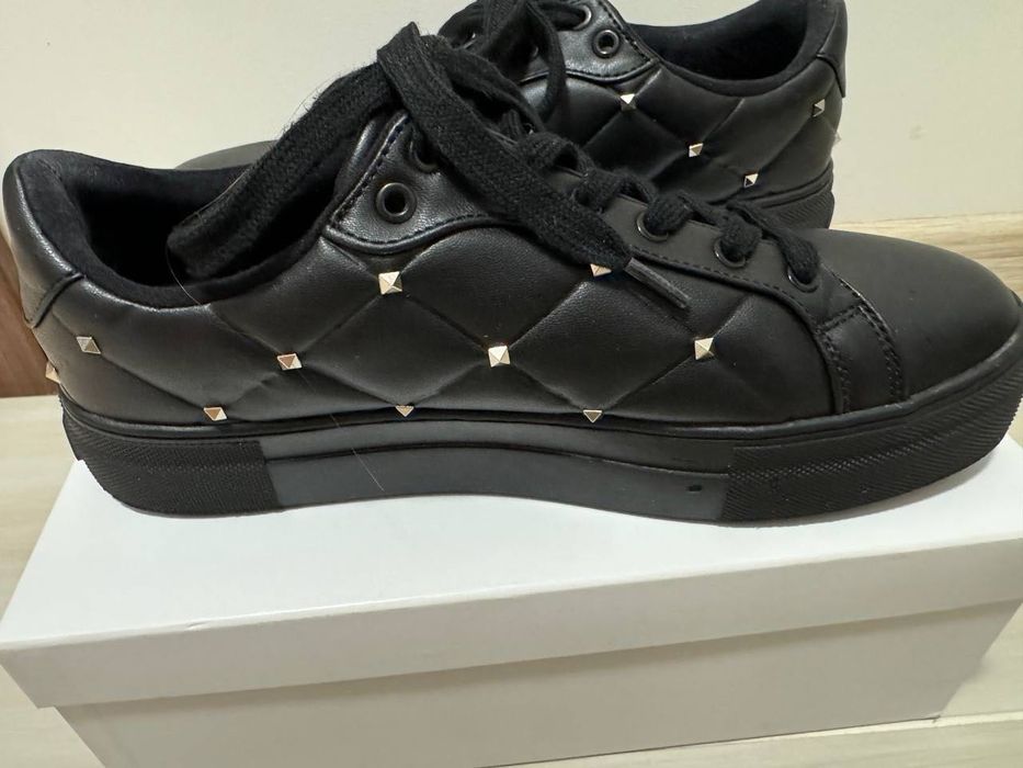 Кецове GUESS – почти нови