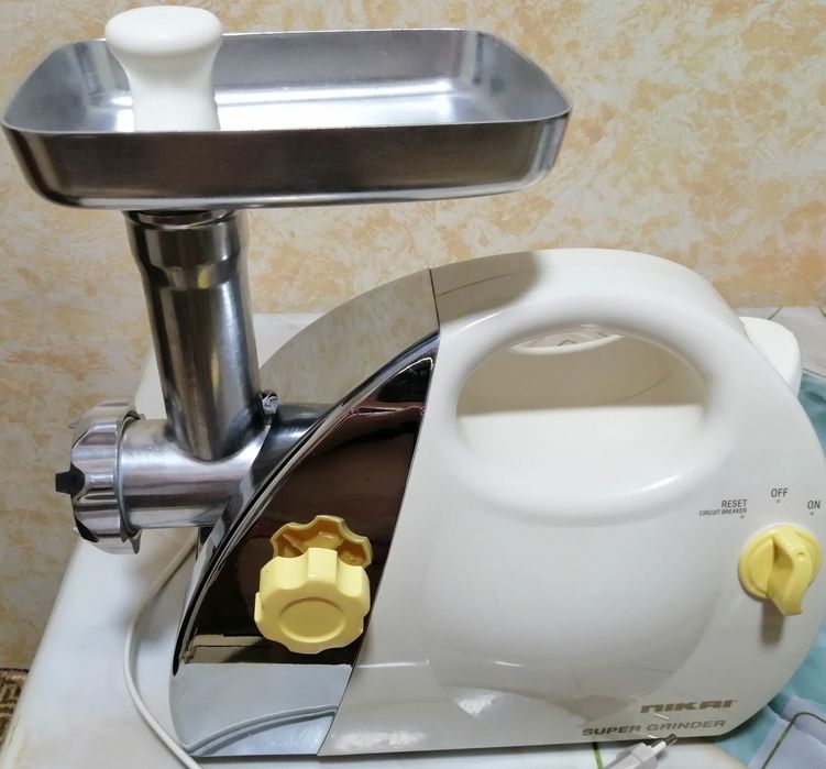 Электромясорубка