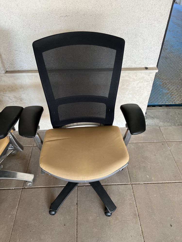 Ергономичен офис стол Knoll Life