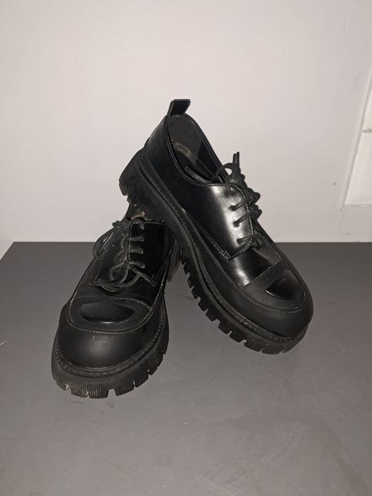 Pantofi damă foarte moderni