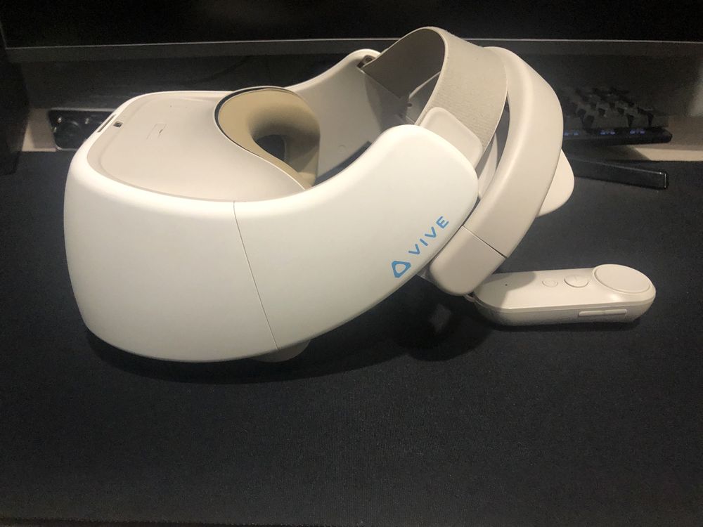 Очки виртуальной реальности HTC Vive Focus