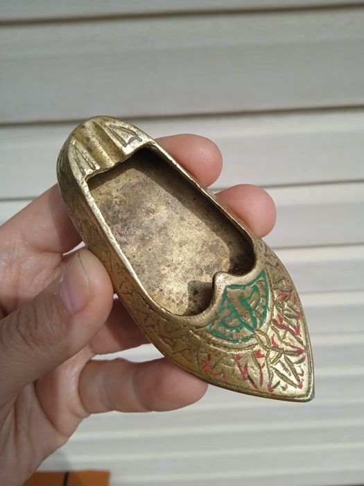 Пепельница латунь