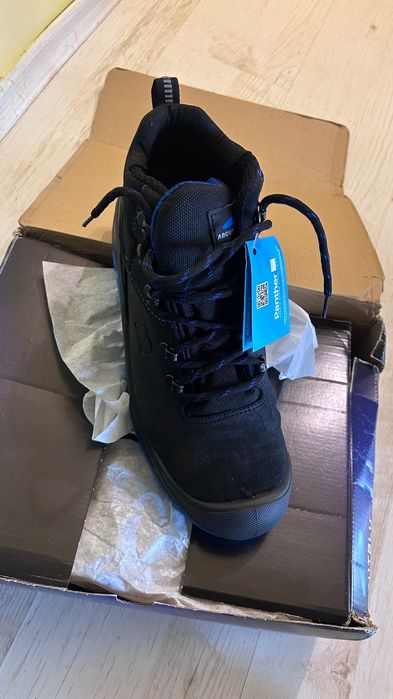 Мъжки обувки метал бомбе