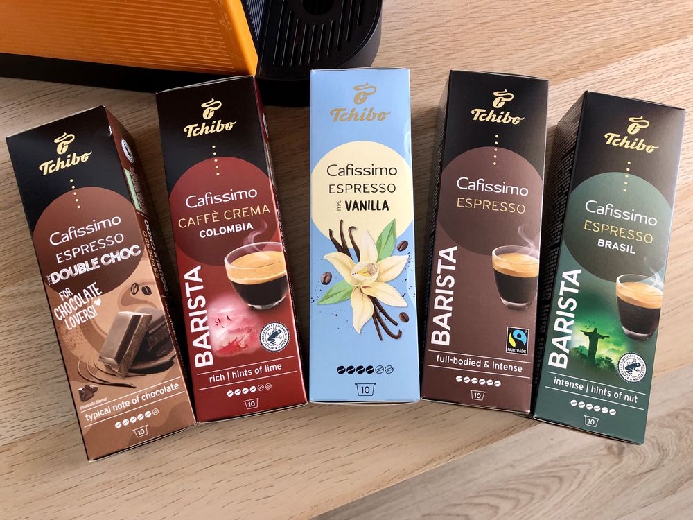 Кафемашина с капсули Tchibo Cafissimo pure+