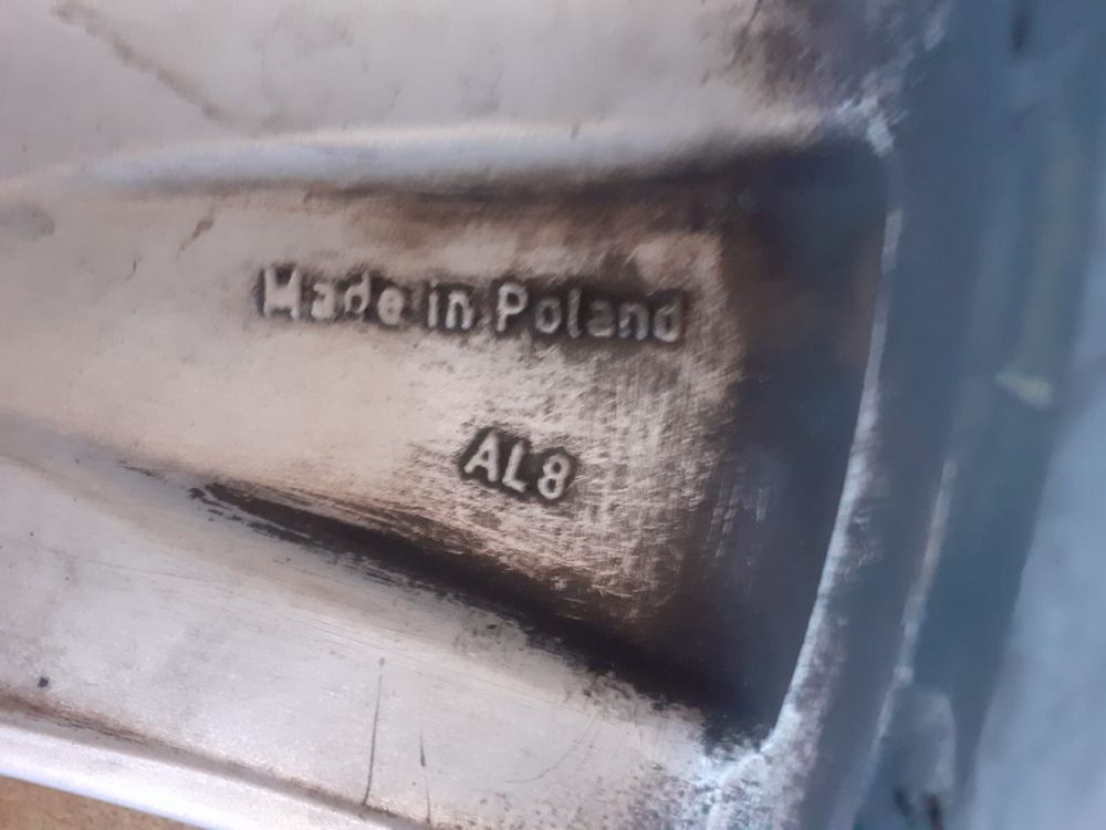 Jante cu cauciucuri audi 18’