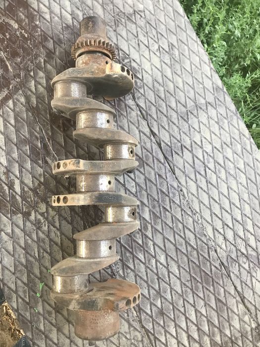 Коленвал  Распредвал Карамысел (Форд) дизель 2,4