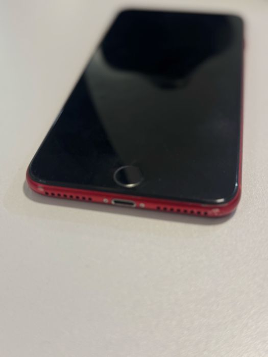 Телефон iPhone 8 plus 64gb