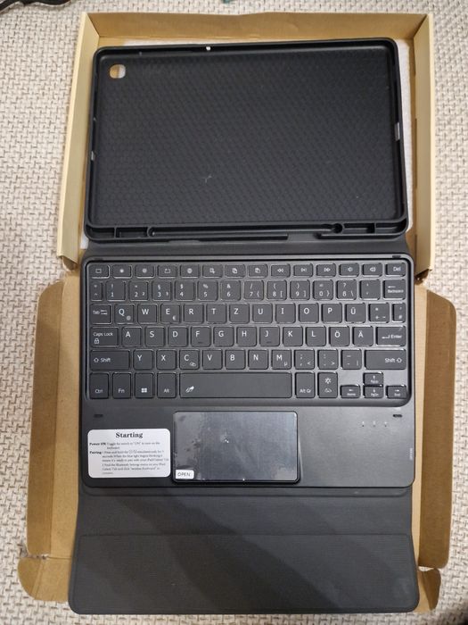 Husa + tastatura Samsung Galaxy S9/S9 FE - Brasov
