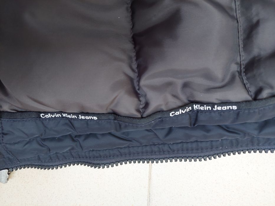 Calvin Klein Jeans-100% Оригинално пухено яке,Перфекнто- размер L(XL)