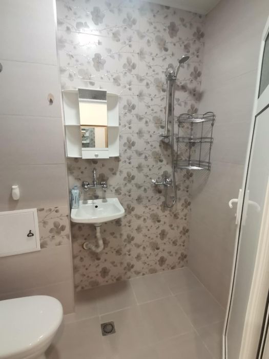 Давам апартамент под наем