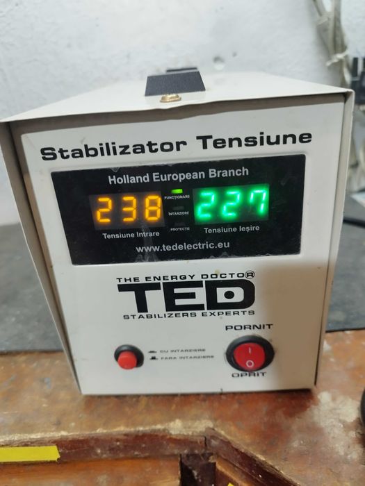 Stabilizator tensiune servomotor 2 modele 500 W/900 W centrala termica