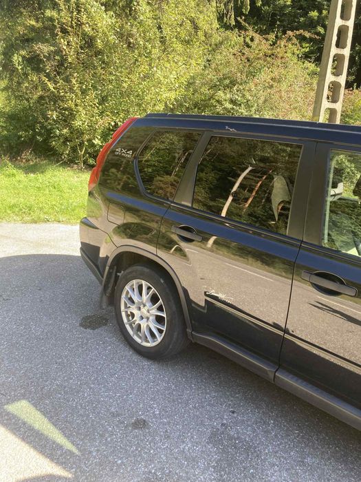 Ofer Nissan xtrail t31 \2009