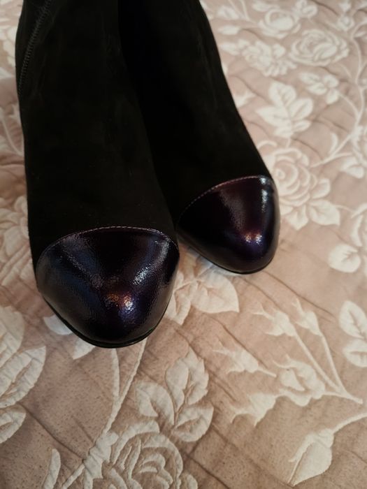 Botine Why by Denis shoes (Anna Cori) din piele intoarsa