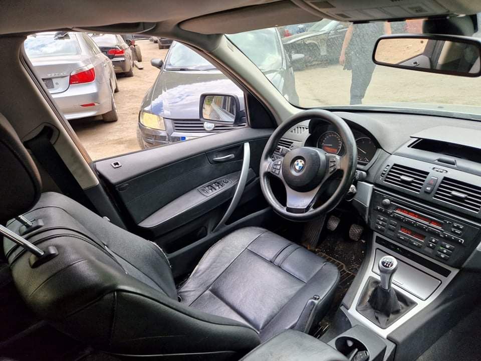 BMW X3 E83 2.0D 150кс Facelift ксенон ръчка НА ЧАСТИ !