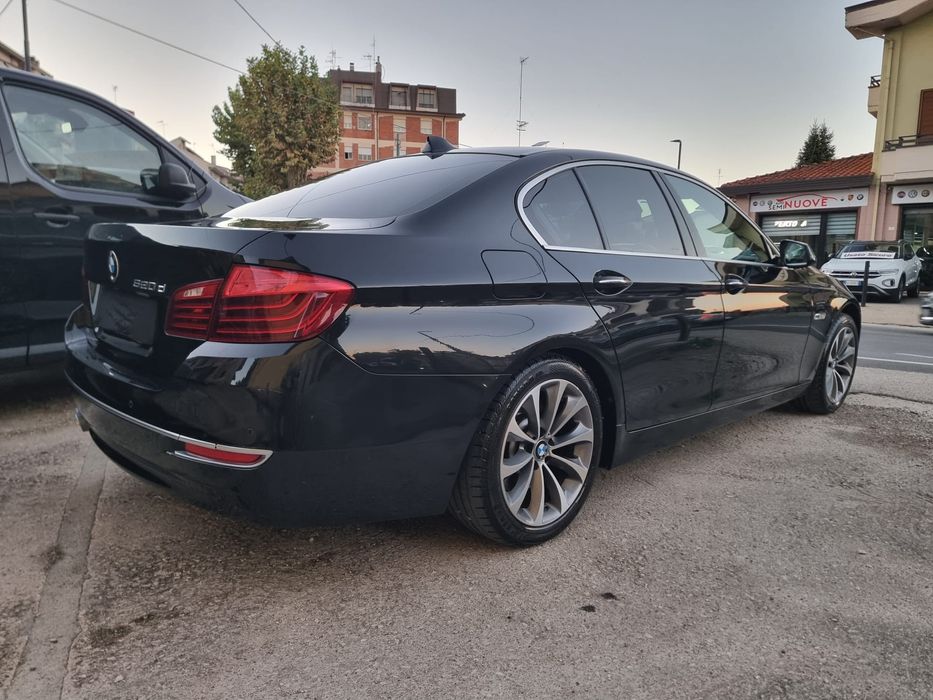 BMW 520D (SERIE 5 ) Luxury Line