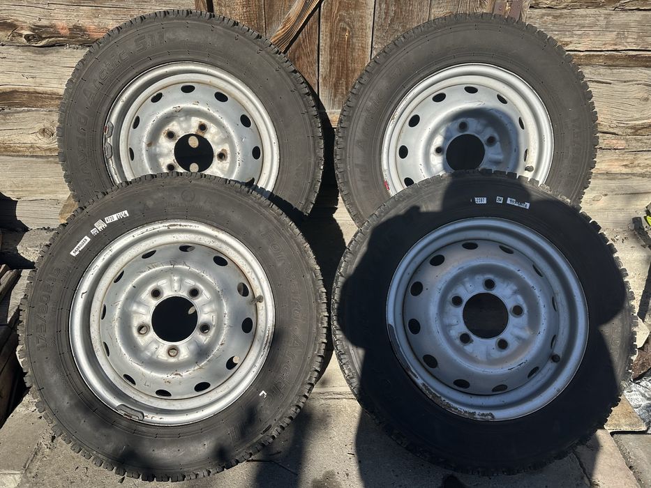 Продам колеса на ниву 175/80 16