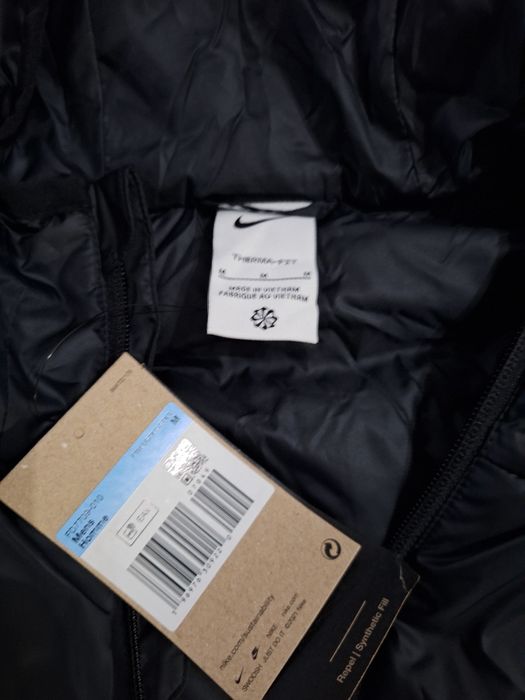 Geaca lunga nike originala noua