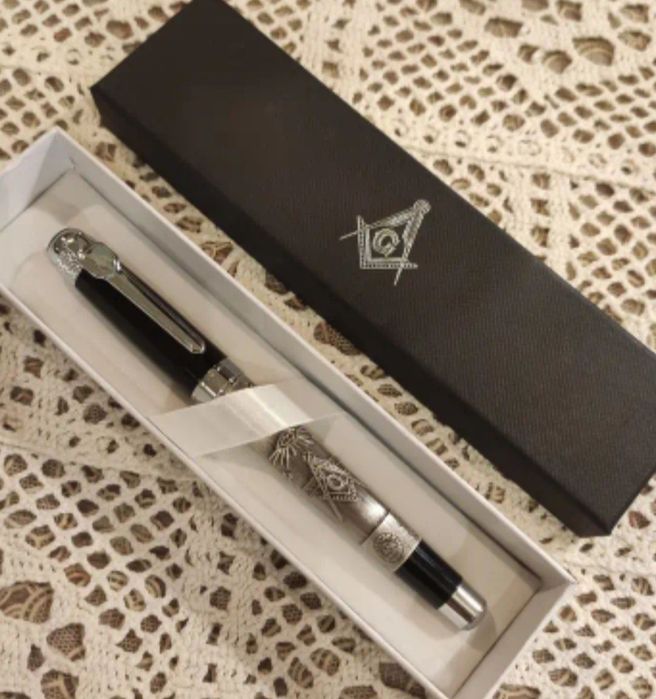 Stilou Masonic nou