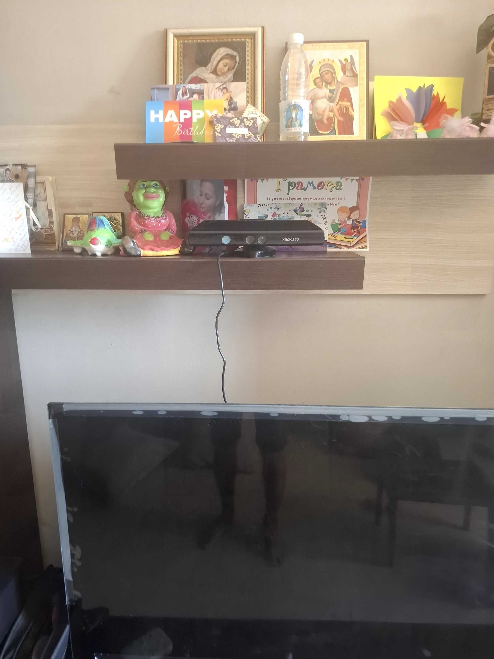 Xbox 360 с чип и kinect 1 джойстик и 50 игри