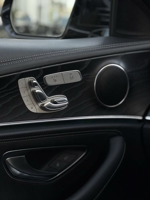 Mercedes Benz W213 E200