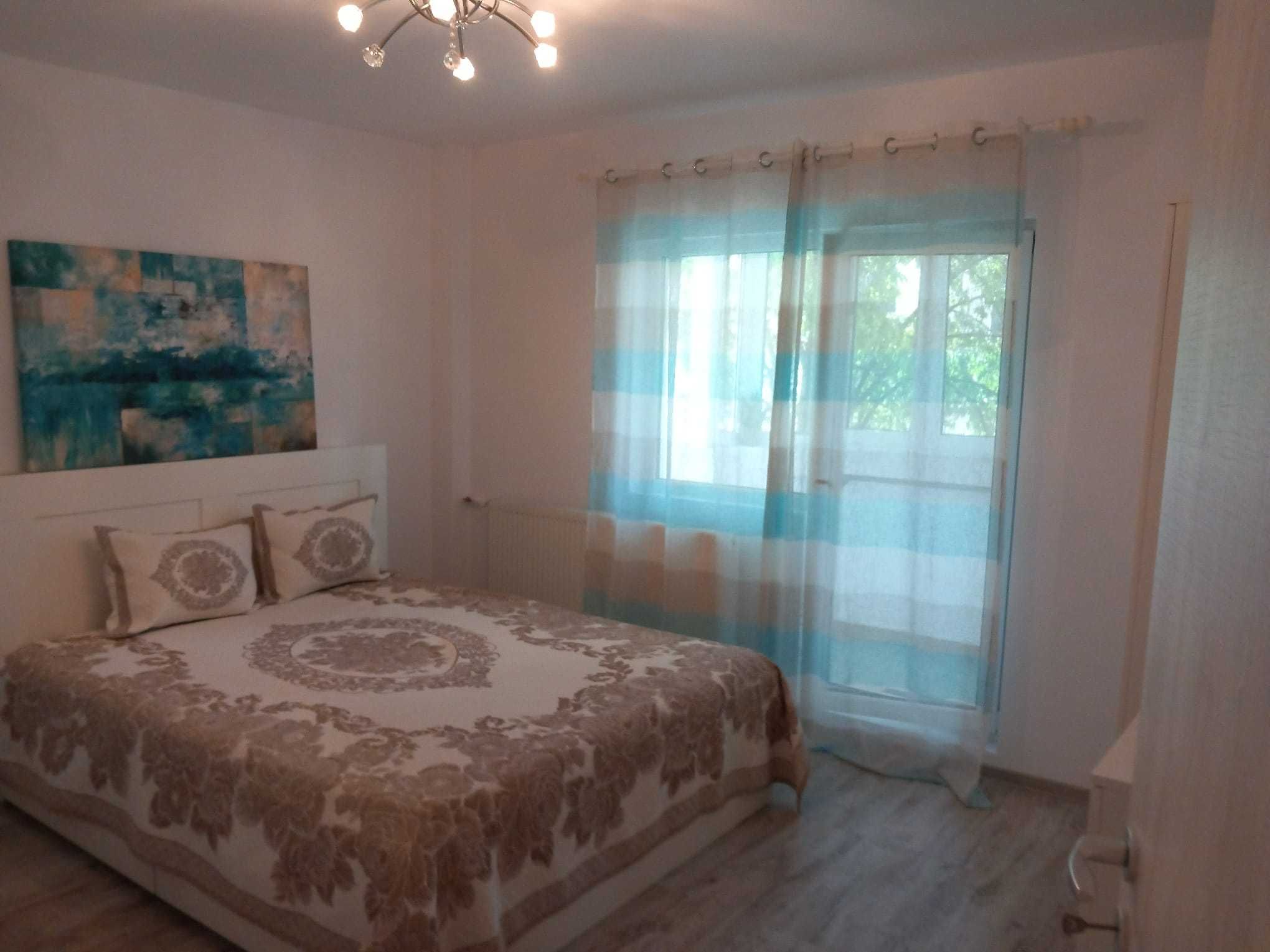 Proprietar închiriez apartament 2 camere Nerva Traian