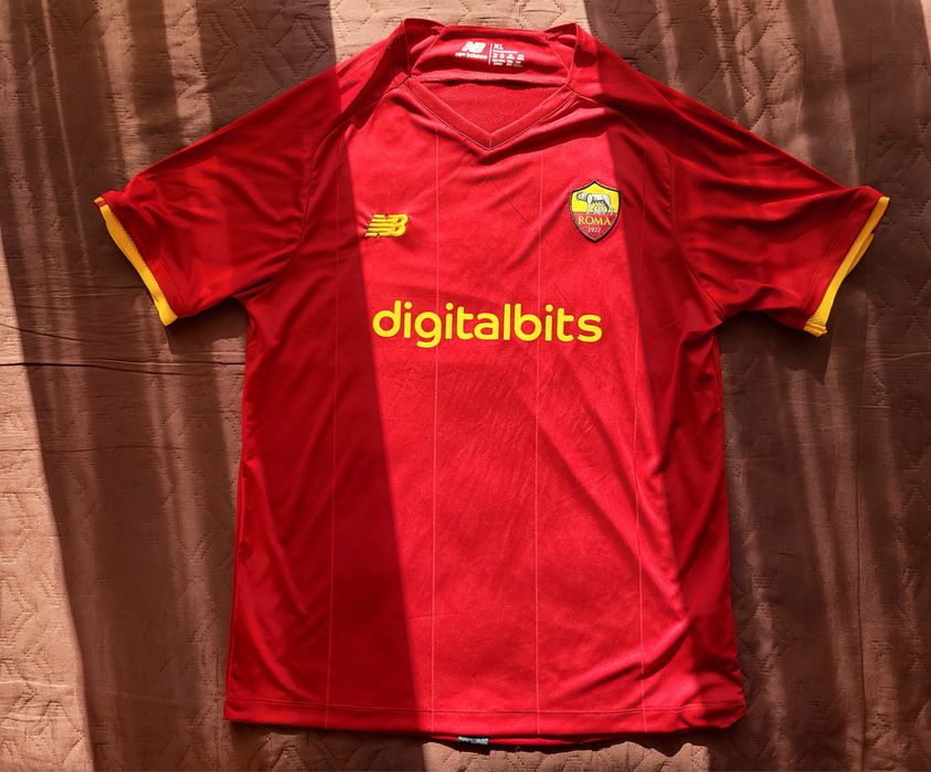 Оригинална тениска на Рома