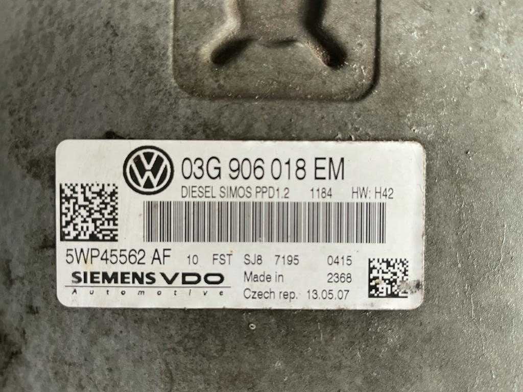 ECU Calculator motor VW Passat 2.0 TDI, cod 03G906018EM