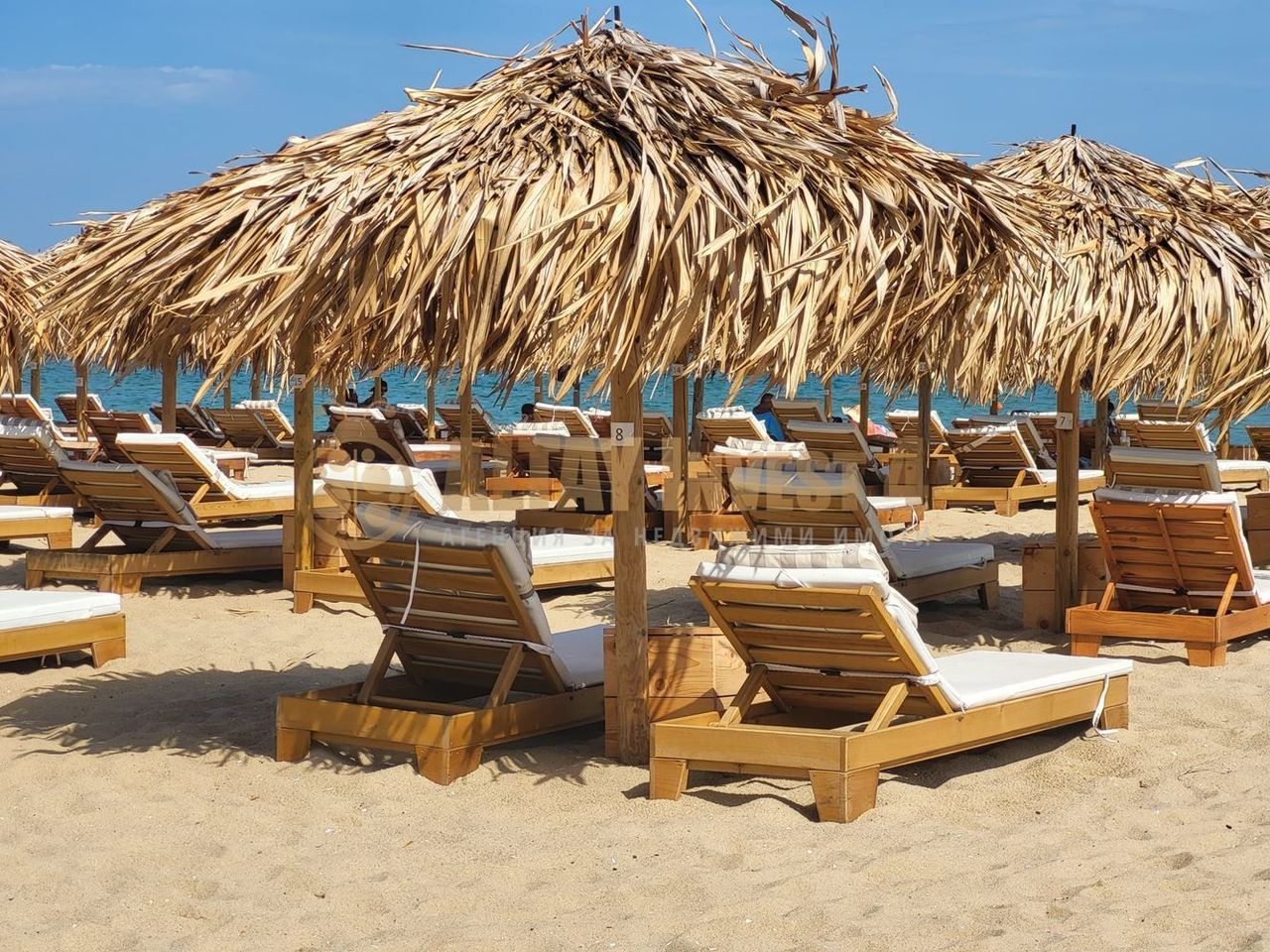 Продава се Едностаен апартамент в с. Шкорпиловци, Област Варна - 38 кв.м за 1050 €/кв.м - Снимка #6