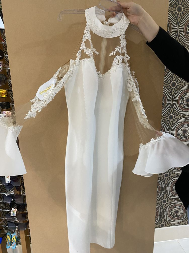 Rochie alba marimea 40-42