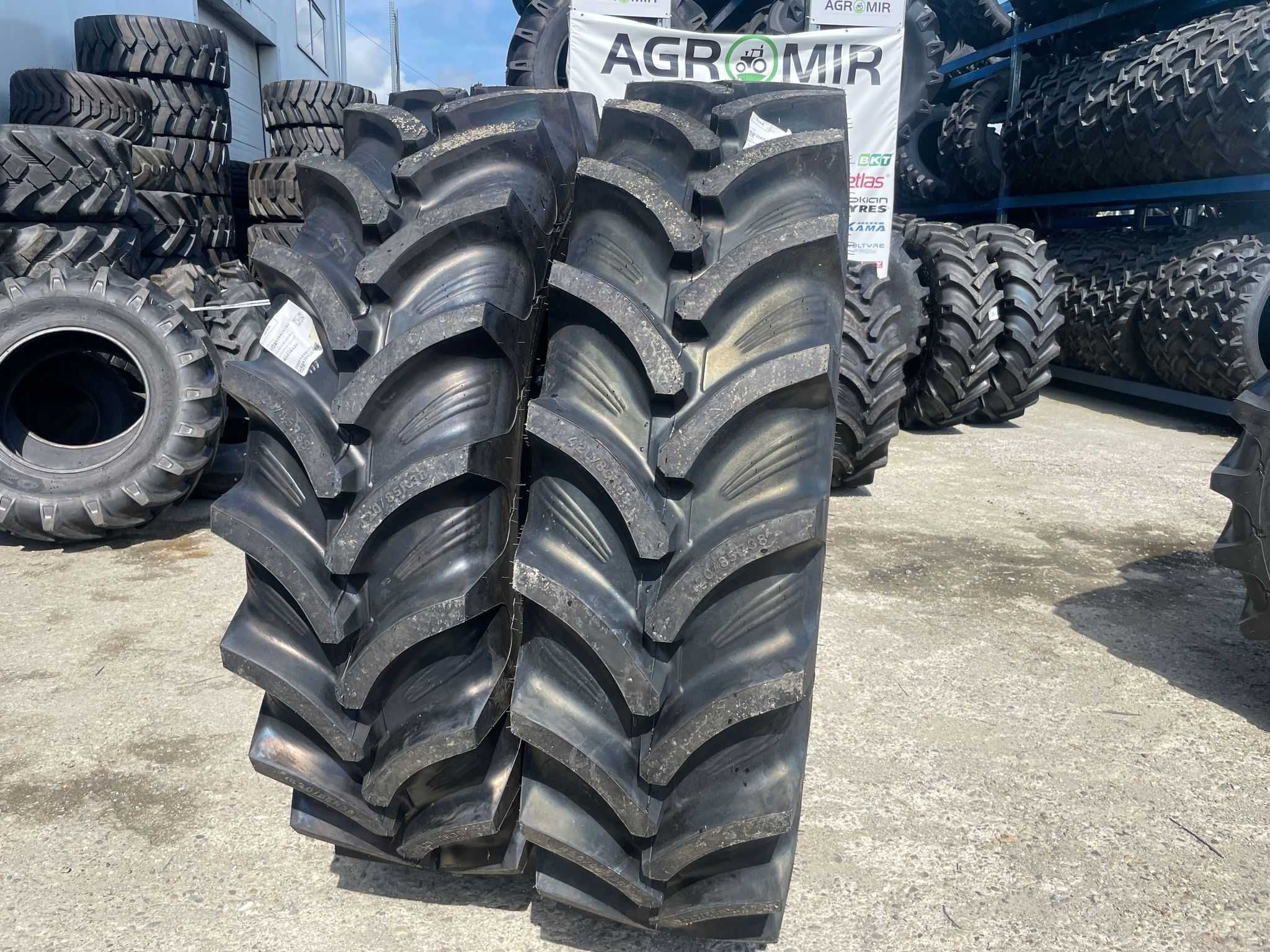 Cauciucuri Radiale 420/85R38 OZKA pentru Tractor Spate