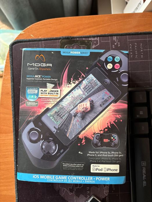 Mobile Game Controller Moga