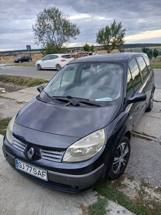 Renault Grand Scenic 2