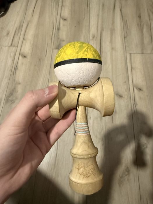 Kendama Lotus x Originz