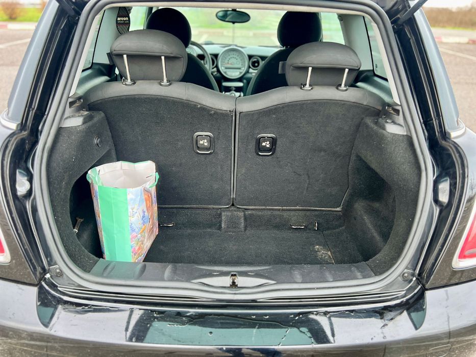 Vând Mini Cooper 2010