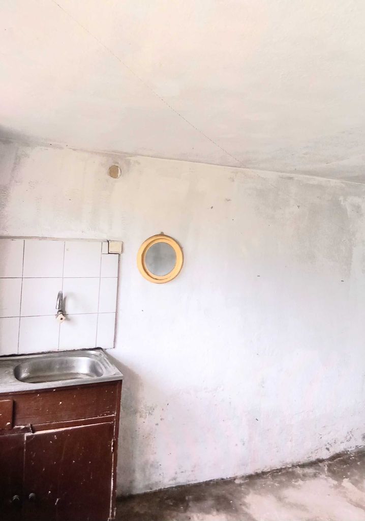 Продава се Къща в с. Горна Брестница, Област Кюстендил - 70 кв.м за 615 €/кв.м - Снимка #12