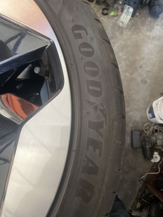 Jante vw id3 originale 215/45/20