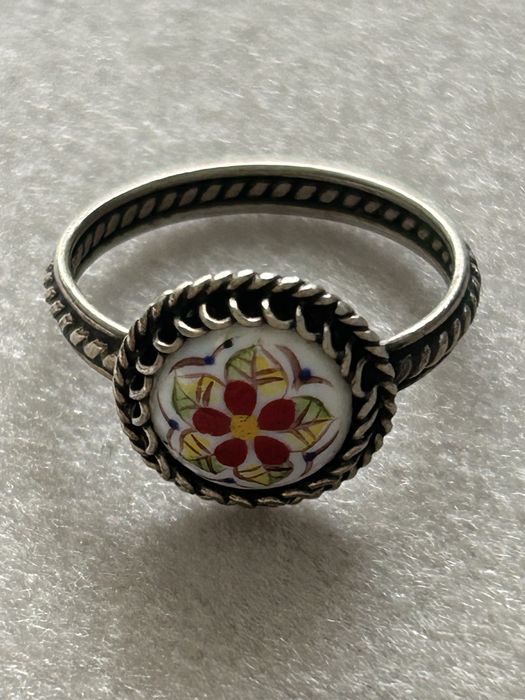 Съветски рядък пръстен с  ръчно рисуван порцелан