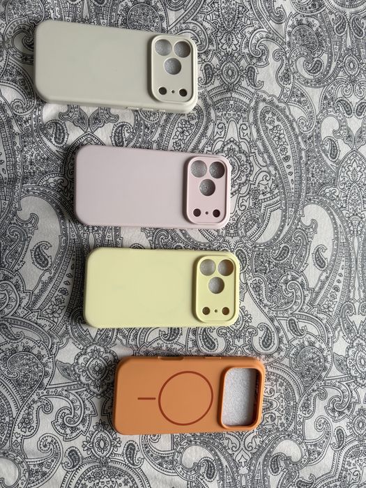 Нови силиконови кейсове за IPHONE 17 pro