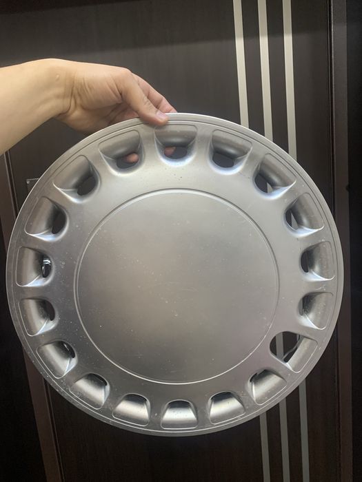 Колпаки на 16 размер простые