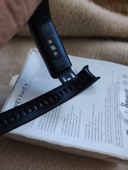 Vând ceas Huawei watch band 4