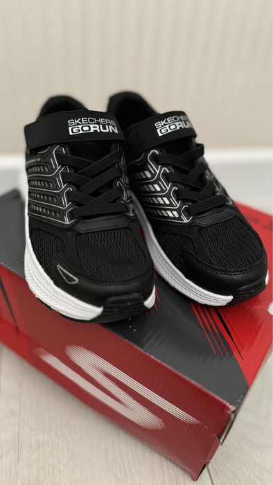 Кроссовки skechers